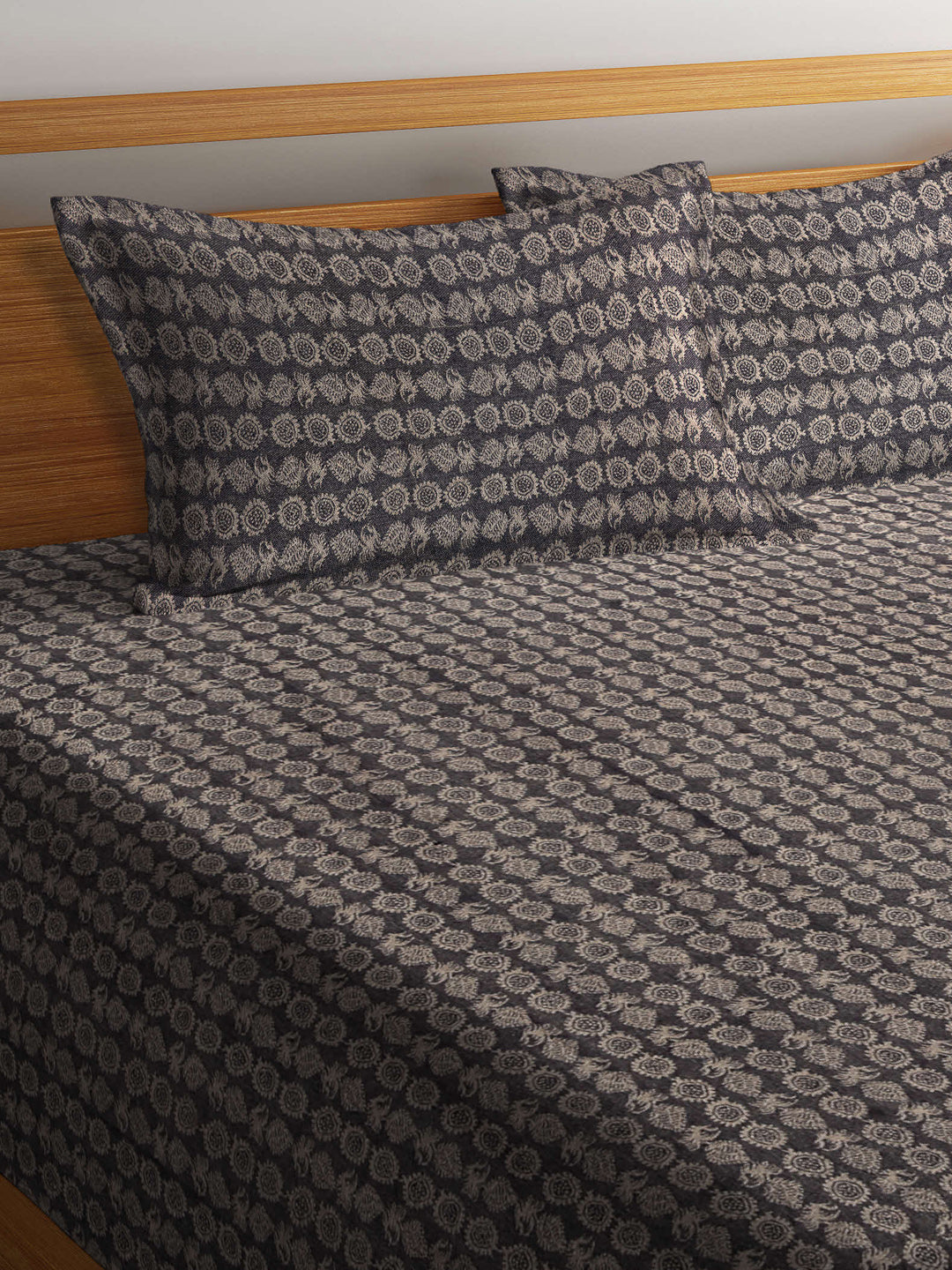 Klotthe Blue Woven Design Pure Cotton Double Bed Cover with 2 Pillow Covers