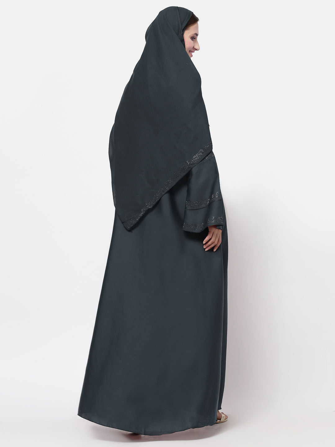 Klotthe Women Grey Embellished Burqa With Scarves