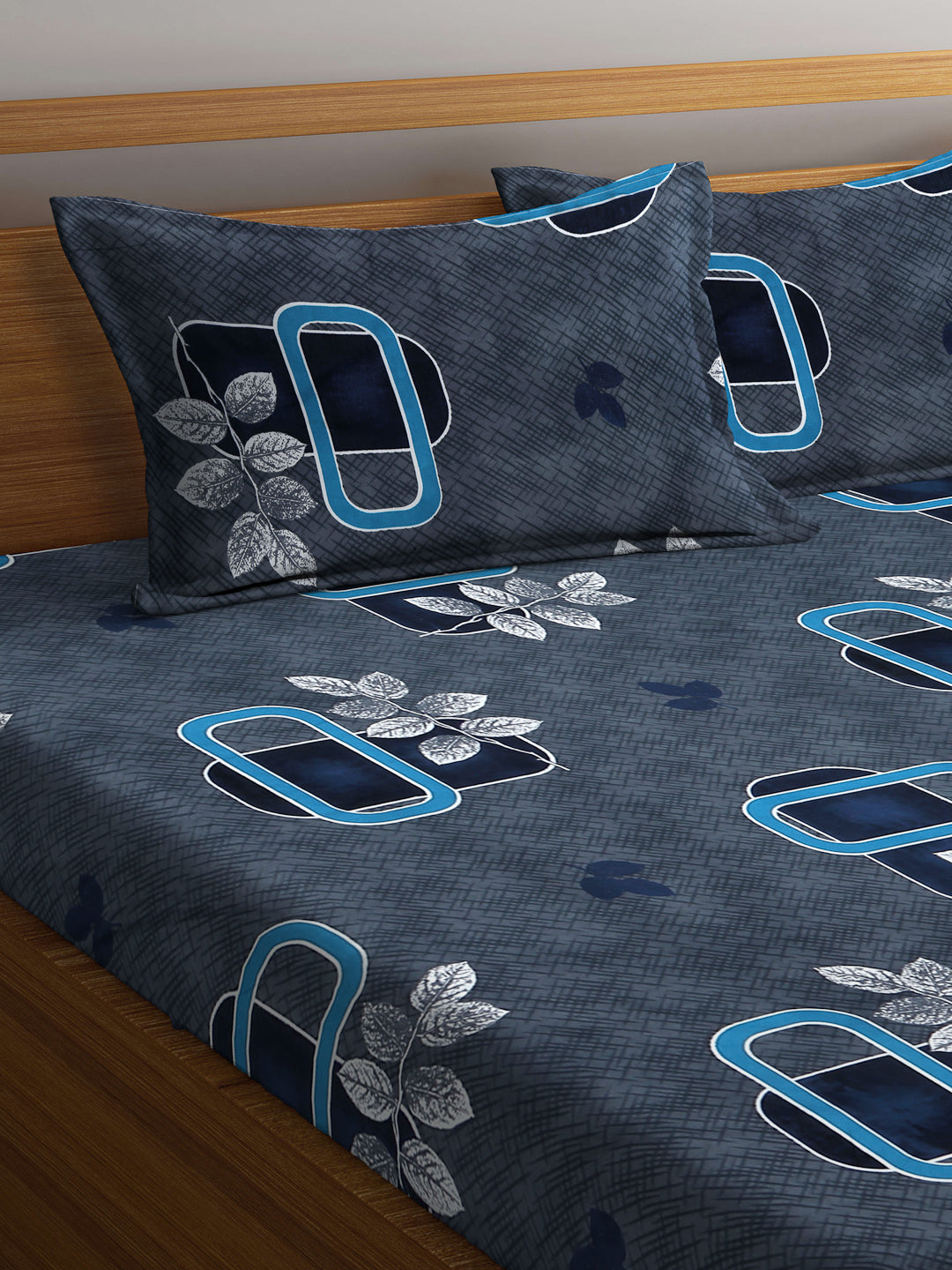 Klotthe Blue Floral 300 TC Cotton Blend Super King Double Bedsheet with 2 Pillow covers (270X270 cm)