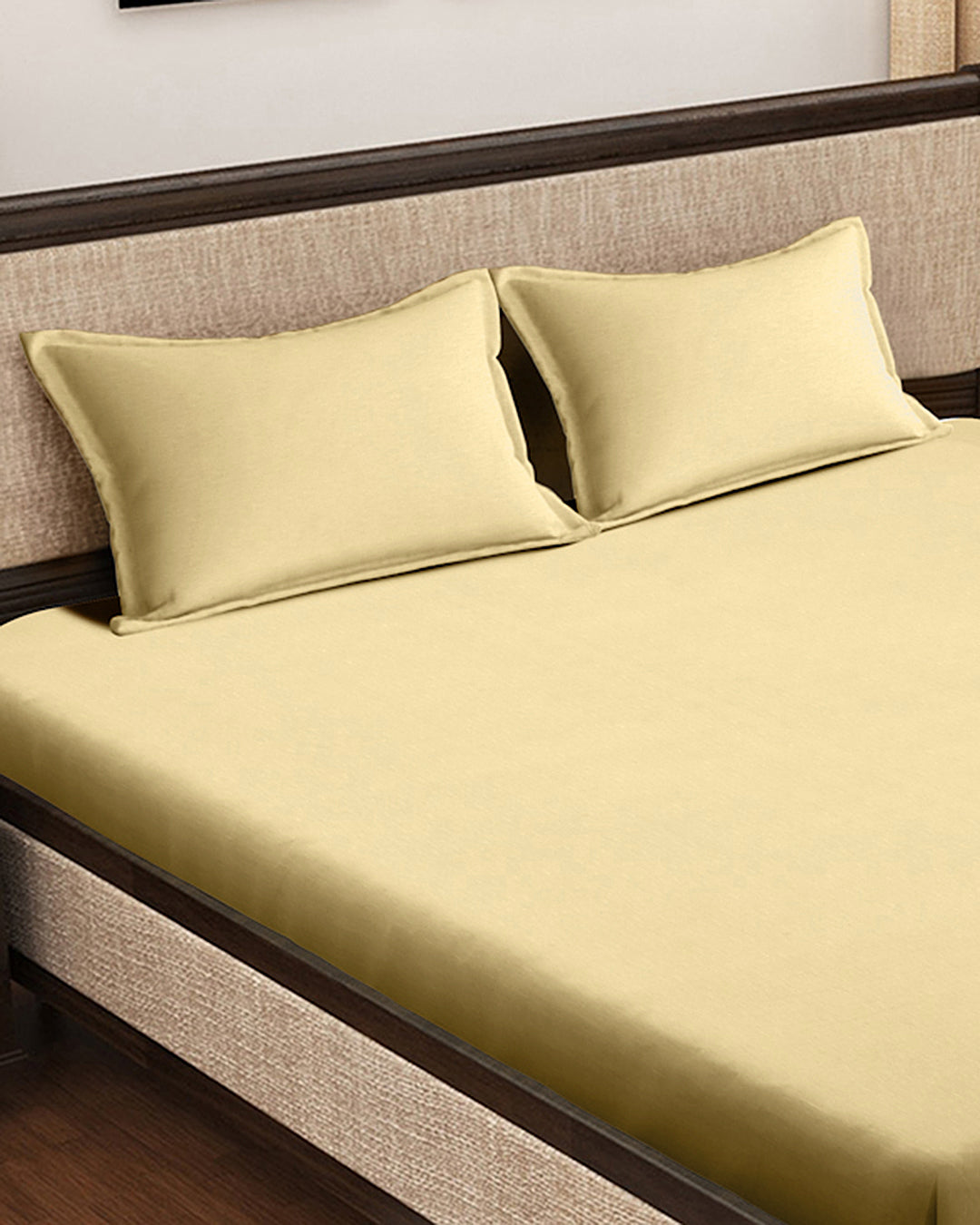 Klotthe Yellow Abstract 300 TC Cotton Blend Double Bedsheet with 2 Pillow covers