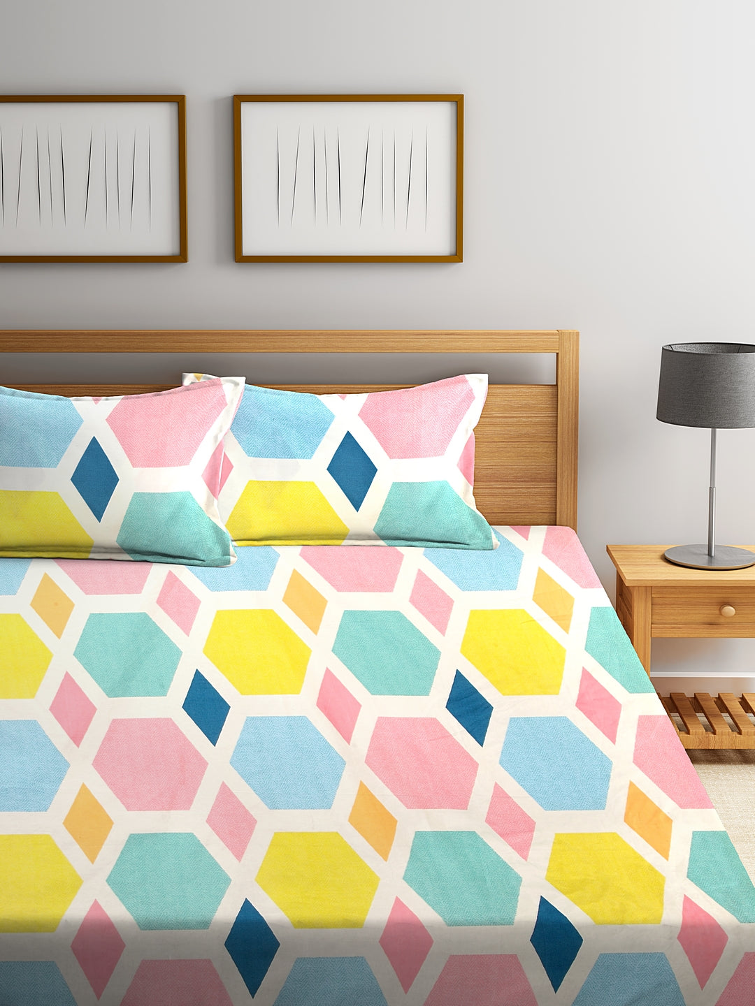 Klotthe Multicolor Geometric Cotton Blend Double Bed Sheet, 2 Pillow Covers & 2 Cushion Covers
