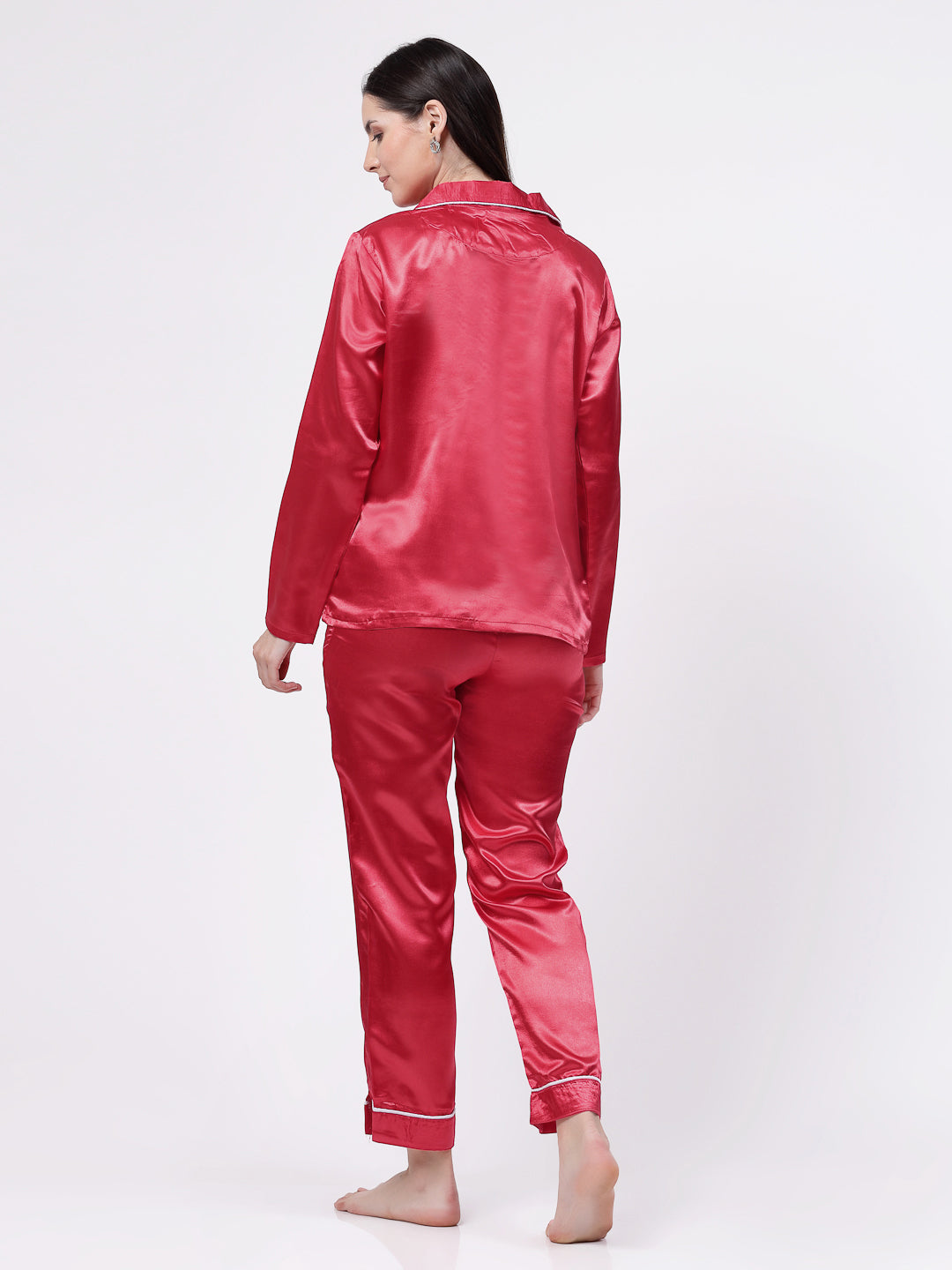 Klotthe Women Red Solid Satin Night Suit by KLOTTHE