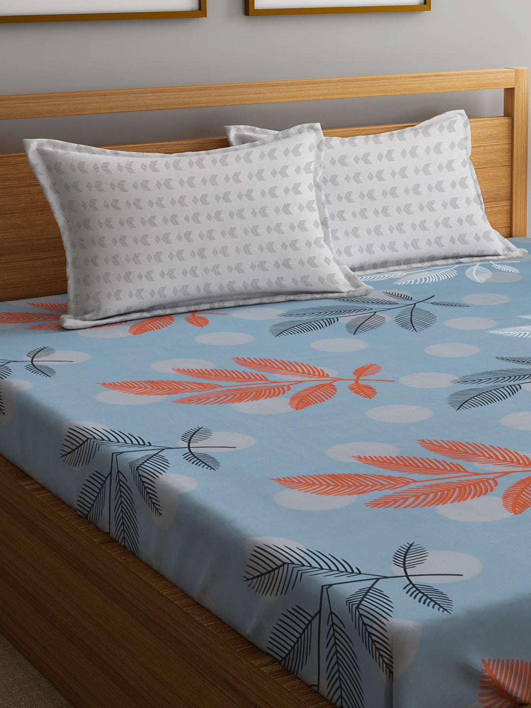 Klotthe Multicolor Floral 300 TC Cotton Blend Fitted Double Bedsheet Set in Book Fold Packing