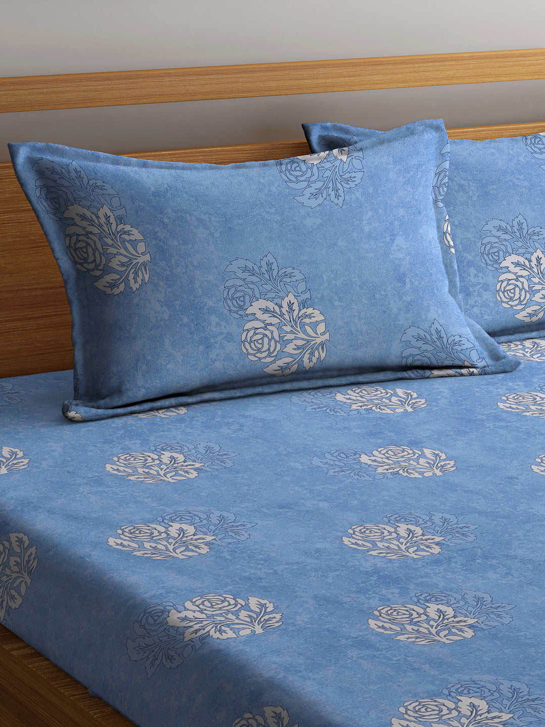 Klotthe Blue Floral 400 TC Pure Cotton Double Bedsheet Set in Book Fold Packing