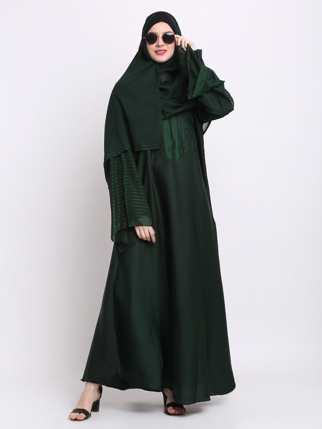 Klotthe Women Green Solid Burqa With Scarf