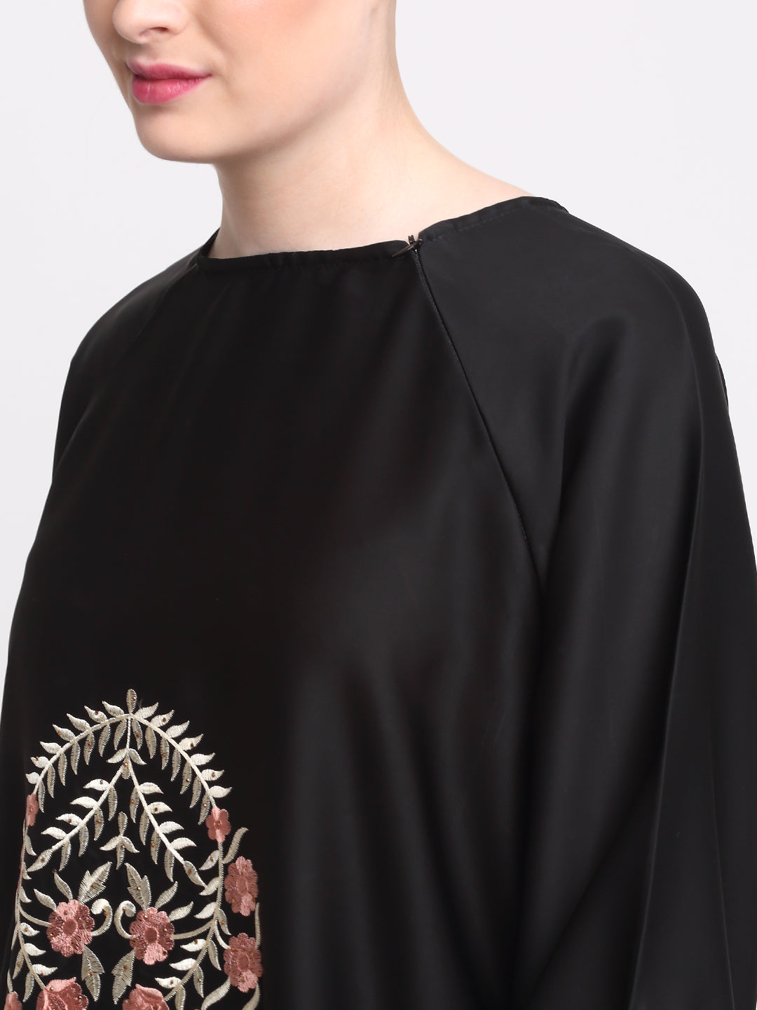 Klotthe Women Black Solid Burqa with Scarf