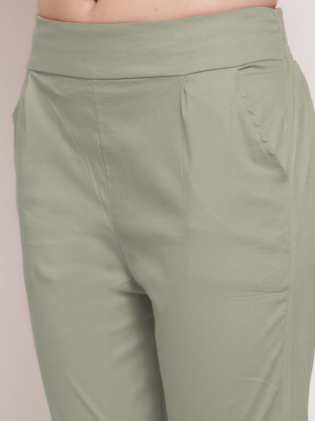 Klotthe Women Sage Green Solid Slim Fit Trouser