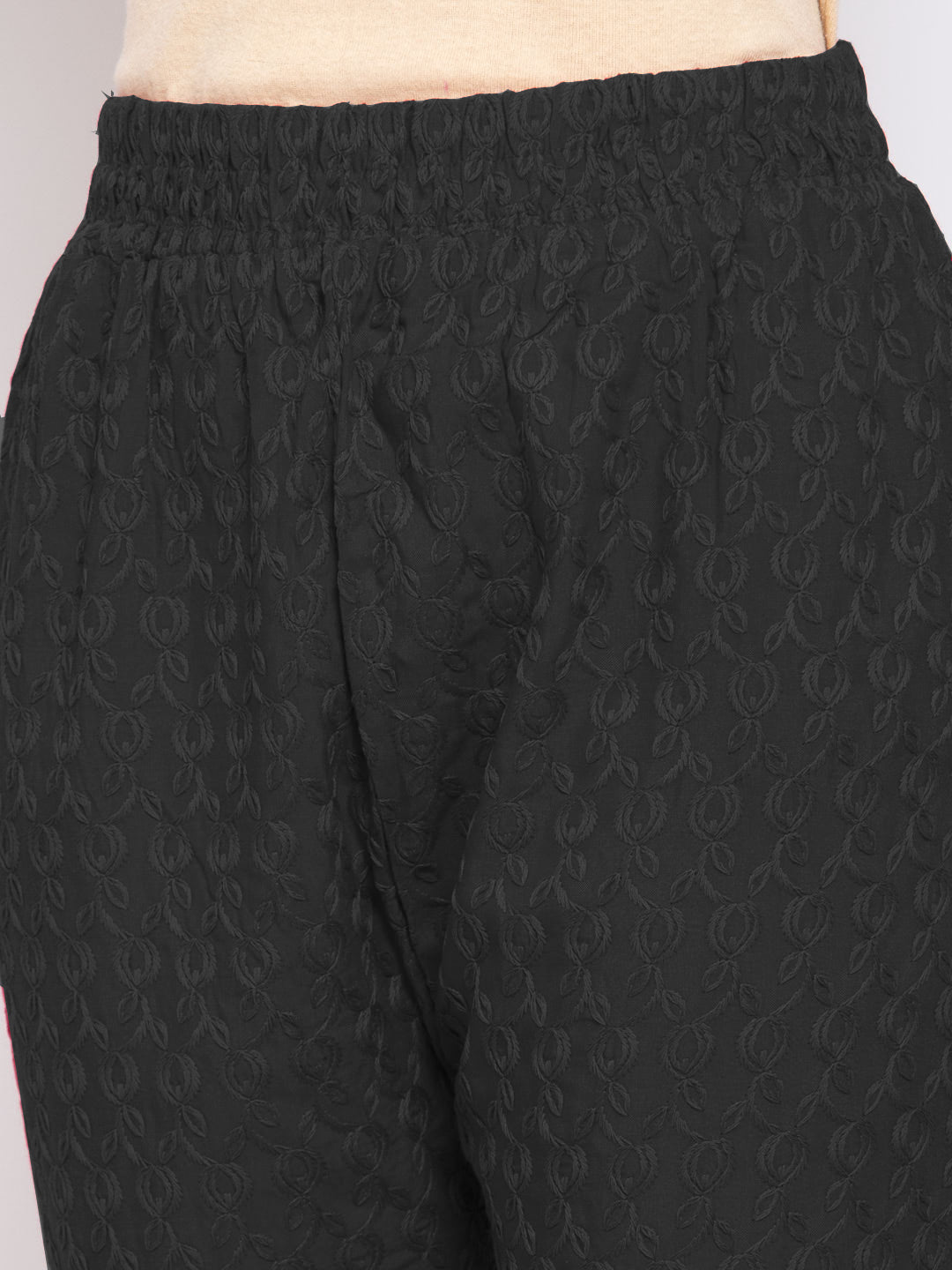KLOTTHE Black Cotton Embroidered Trouser