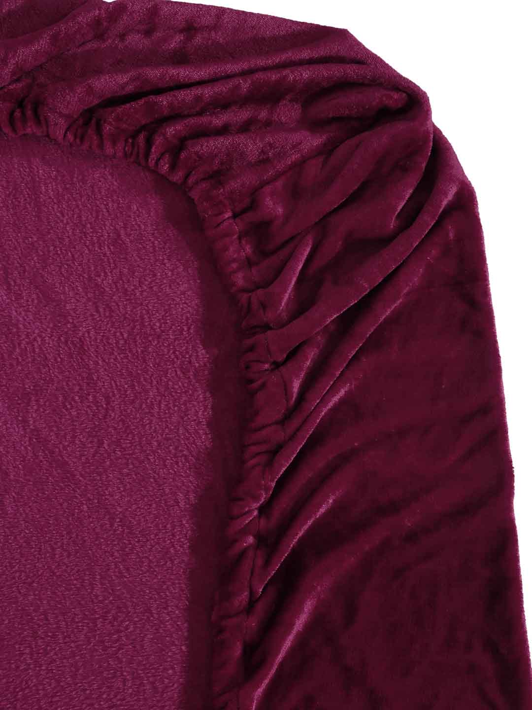 Klotthe Maroon Solid Woolen Fitted Double Bed Sheet with 2 Pillow Covers